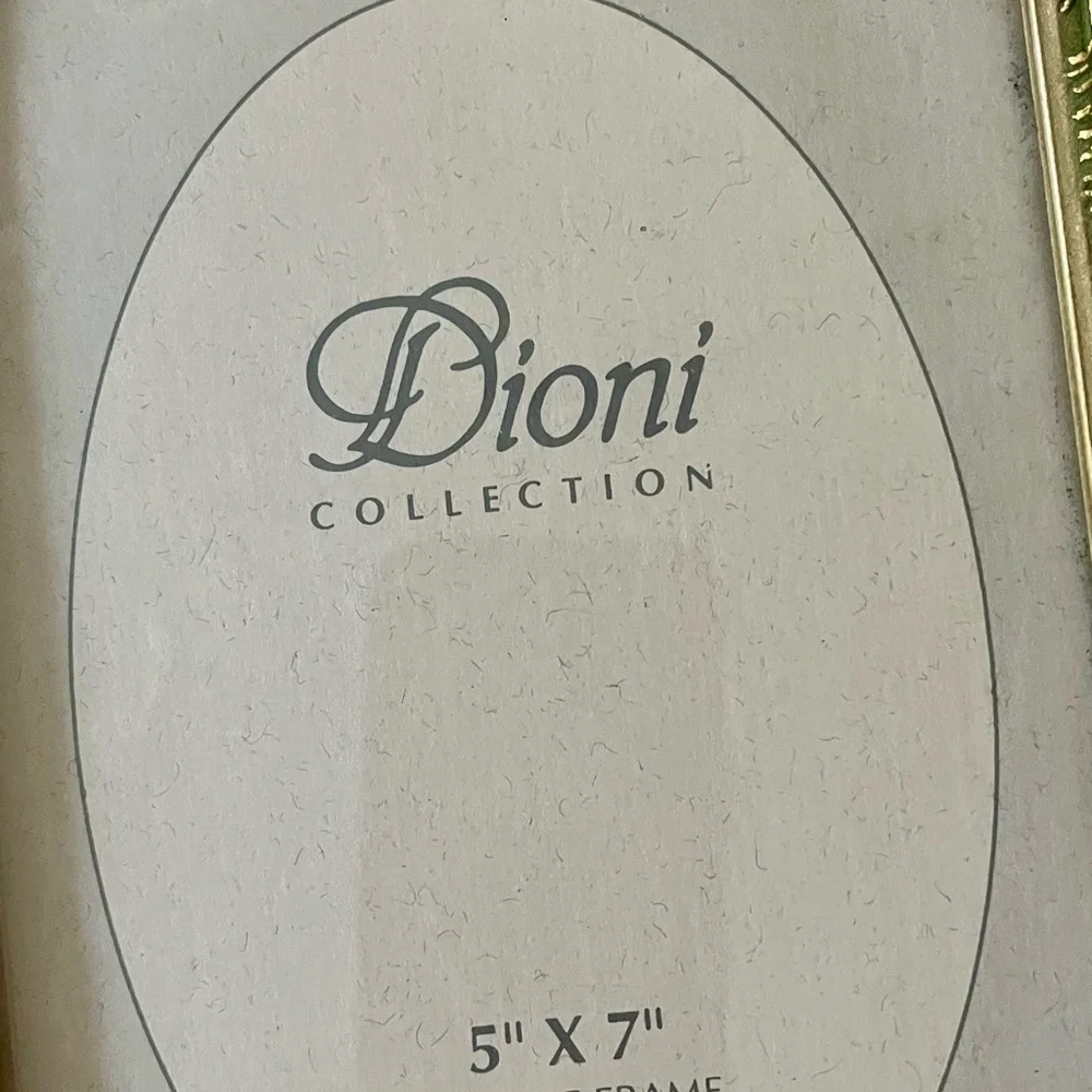 Dioni showcase your